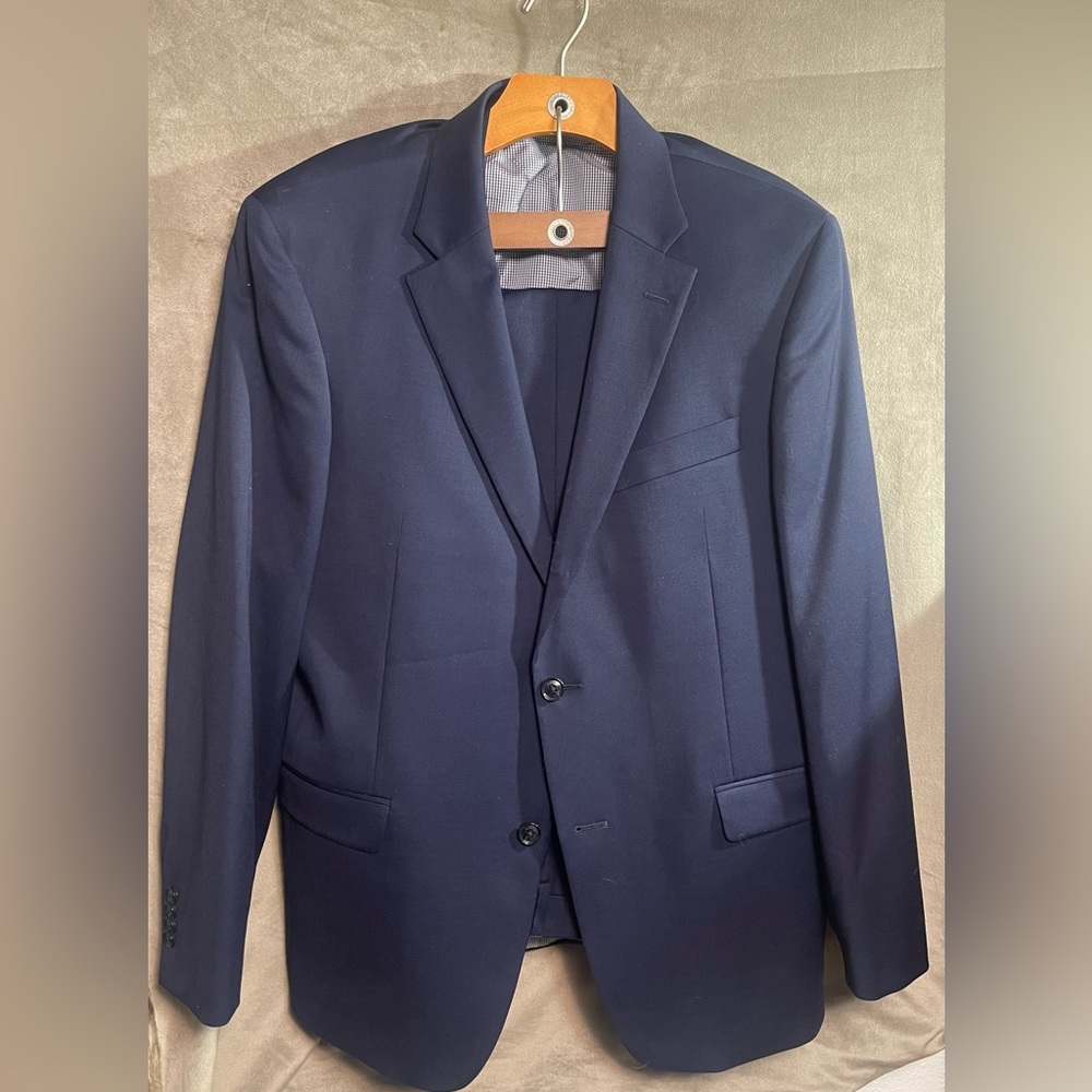Tommy Hilfiger suit